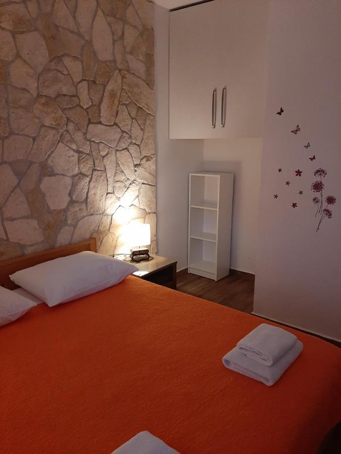 Apartment Renata1